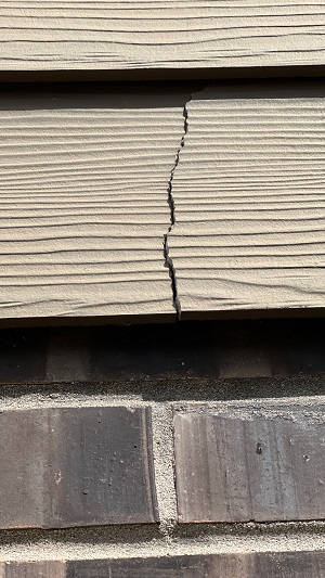 Brittle Fiber Cement Siding