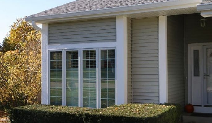Seamless vs Sectional Gutters